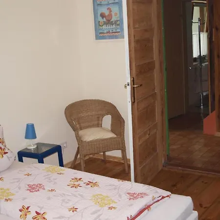 Holiday home 3 Bedroom Beautiful In Zechin- Friedrichsaue