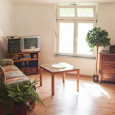 3 Bedroom Beautiful In Zechin- Friedrichsaue Holiday home